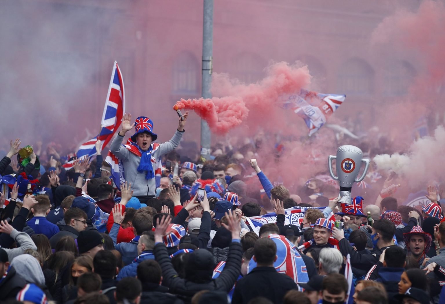 Glasgow City Council present Ibrox fans with £ 11,000 bill for George Squar...